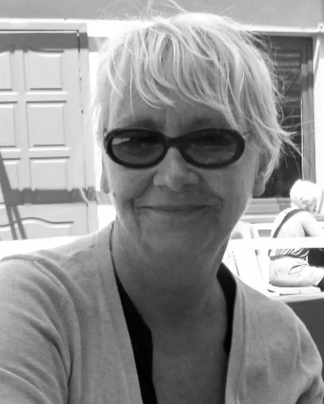 Portrait of filmmaker Bonnie Andrukaitis.